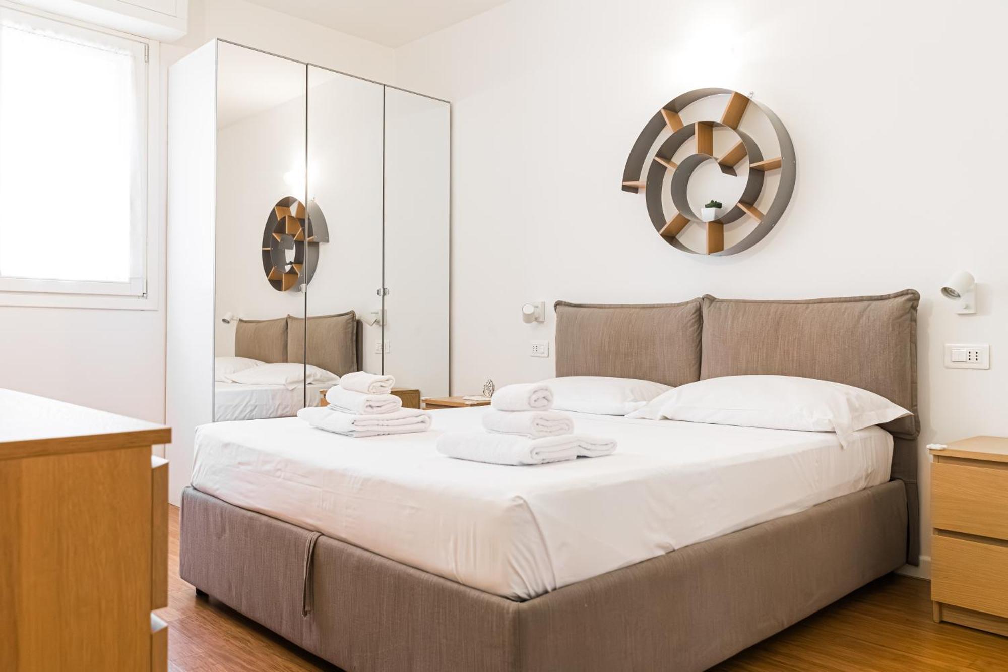 Nettuno Apartment - Private Garden In Bologna Center 外观 照片