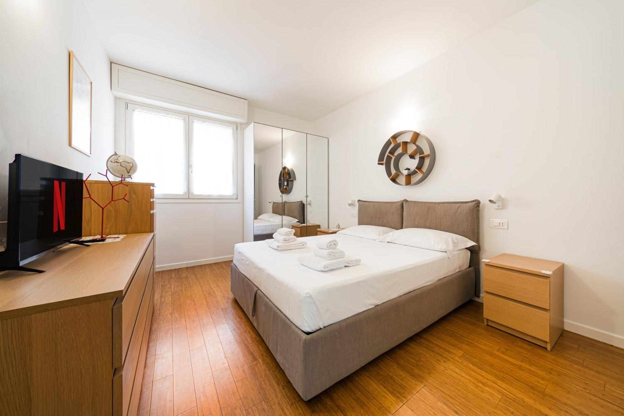 Nettuno Apartment - Private Garden In Bologna Center 外观 照片